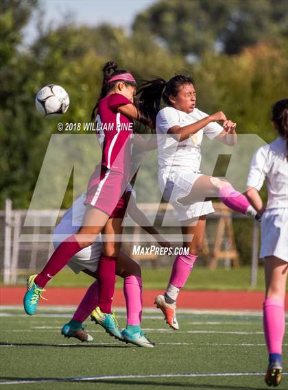 Thumbnail 2 in Washingtonville vs Kingston (Section 9 Quarterfinal) photogallery.