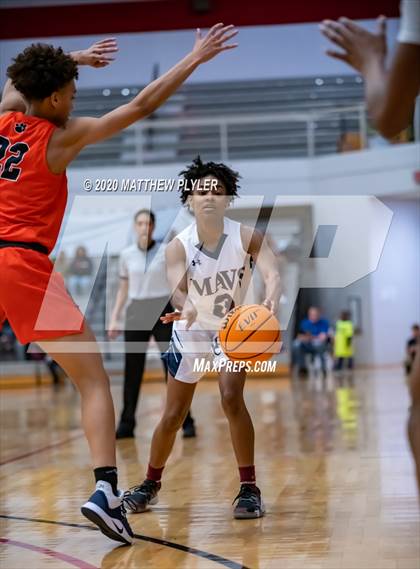 Thumbnail 1 in Mallard Creek vs. Zebulon B. Vance (NCHSAA 4A Western Regional Final) photogallery.
