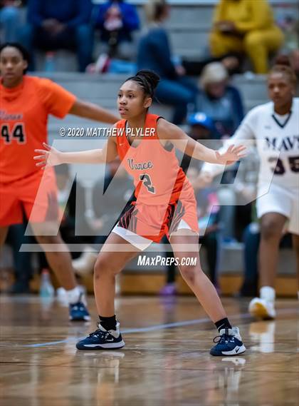 Thumbnail 1 in Mallard Creek vs. Zebulon B. Vance (NCHSAA 4A Western Regional Final) photogallery.