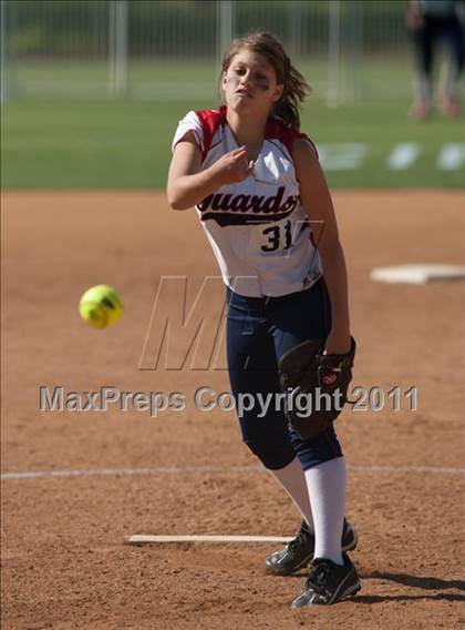 Thumbnail 2 in Pomona Catholic vs. Bellarmine-Jefferson (CIF SS D7 Final) photogallery.