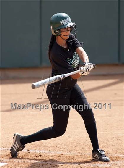 Thumbnail 2 in Pomona Catholic vs. Bellarmine-Jefferson (CIF SS D7 Final) photogallery.