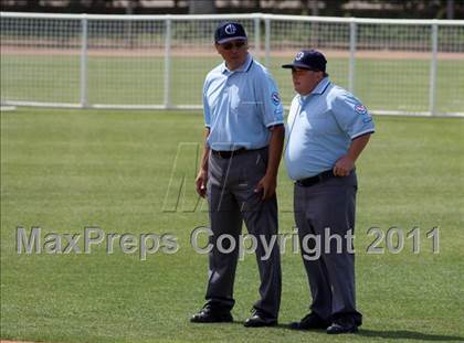 Thumbnail 3 in Pomona Catholic vs. Bellarmine-Jefferson (CIF SS D7 Final) photogallery.