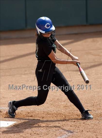 Thumbnail 3 in Pomona Catholic vs. Bellarmine-Jefferson (CIF SS D7 Final) photogallery.
