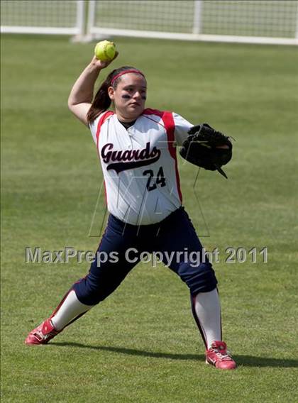 Thumbnail 3 in Pomona Catholic vs. Bellarmine-Jefferson (CIF SS D7 Final) photogallery.