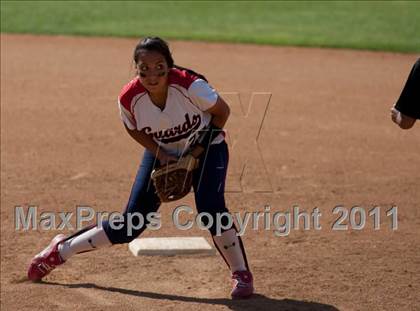 Thumbnail 2 in Pomona Catholic vs. Bellarmine-Jefferson (CIF SS D7 Final) photogallery.