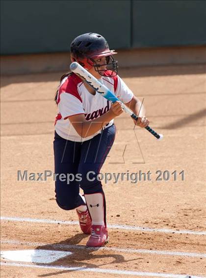 Thumbnail 2 in Pomona Catholic vs. Bellarmine-Jefferson (CIF SS D7 Final) photogallery.
