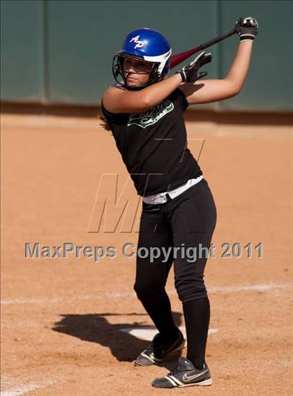 Thumbnail 2 in Pomona Catholic vs. Bellarmine-Jefferson (CIF SS D7 Final) photogallery.