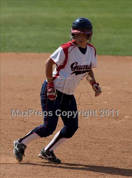 Thumbnail 2 in Pomona Catholic vs. Bellarmine-Jefferson (CIF SS D7 Final) photogallery.