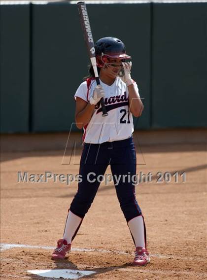 Thumbnail 3 in Pomona Catholic vs. Bellarmine-Jefferson (CIF SS D7 Final) photogallery.