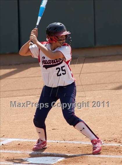 Thumbnail 3 in Pomona Catholic vs. Bellarmine-Jefferson (CIF SS D7 Final) photogallery.