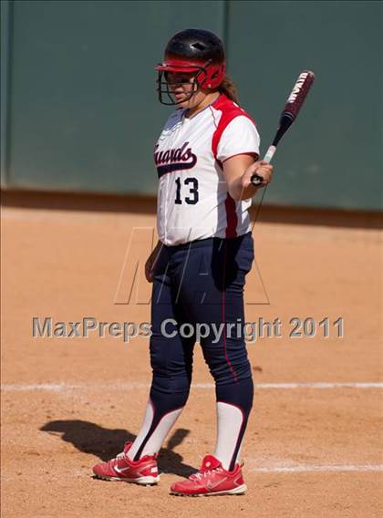 Thumbnail 3 in Pomona Catholic vs. Bellarmine-Jefferson (CIF SS D7 Final) photogallery.