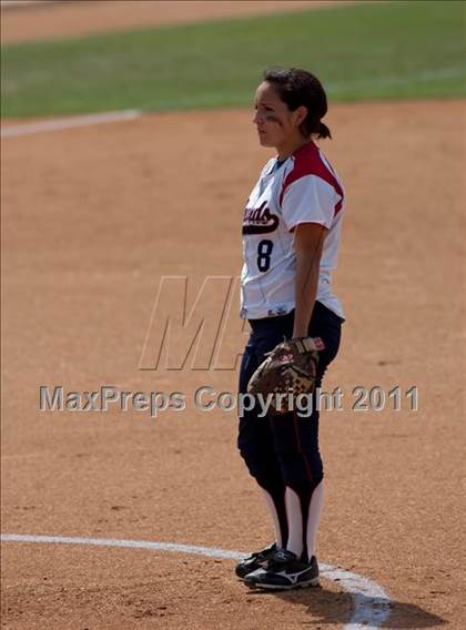 Thumbnail 1 in Pomona Catholic vs. Bellarmine-Jefferson (CIF SS D7 Final) photogallery.