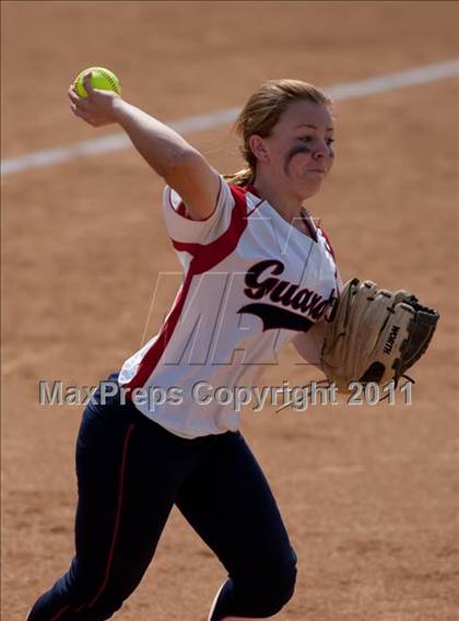Thumbnail 3 in Pomona Catholic vs. Bellarmine-Jefferson (CIF SS D7 Final) photogallery.