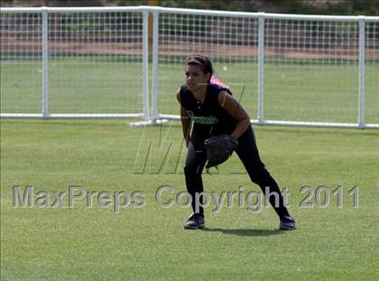 Thumbnail 1 in Pomona Catholic vs. Bellarmine-Jefferson (CIF SS D7 Final) photogallery.