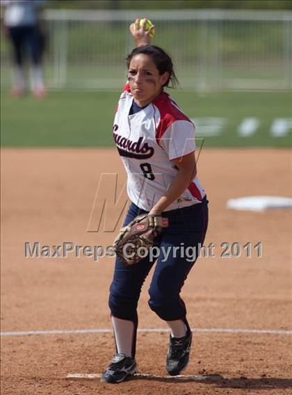 Thumbnail 1 in Pomona Catholic vs. Bellarmine-Jefferson (CIF SS D7 Final) photogallery.