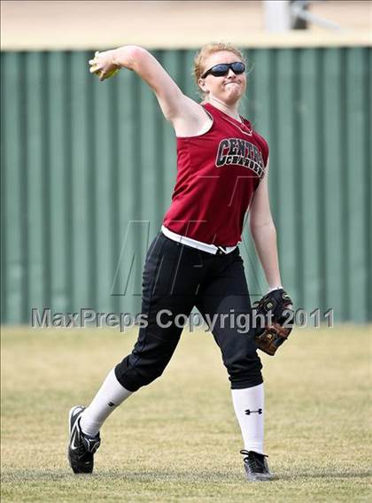 Thumbnail 3 in Keller Central vs. Southwest Christian (Mansfield Tournament) photogallery.
