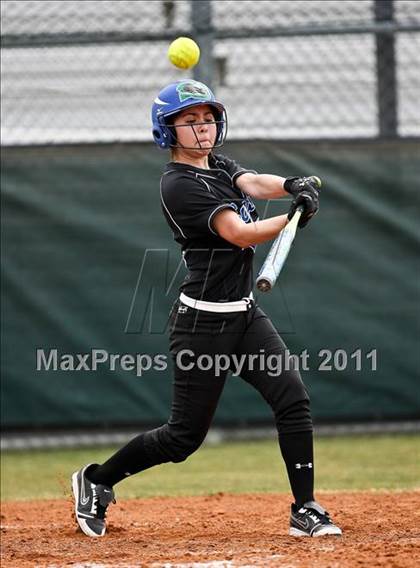 Thumbnail 2 in Keller Central vs. Southwest Christian (Mansfield Tournament) photogallery.