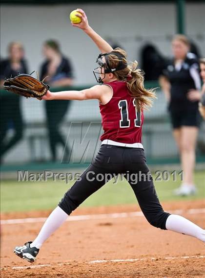 Thumbnail 2 in Keller Central vs. Southwest Christian (Mansfield Tournament) photogallery.