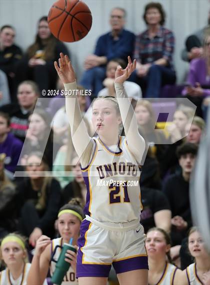 Thumbnail 2 in Amanda-Clearcreek @ Unioto photogallery.