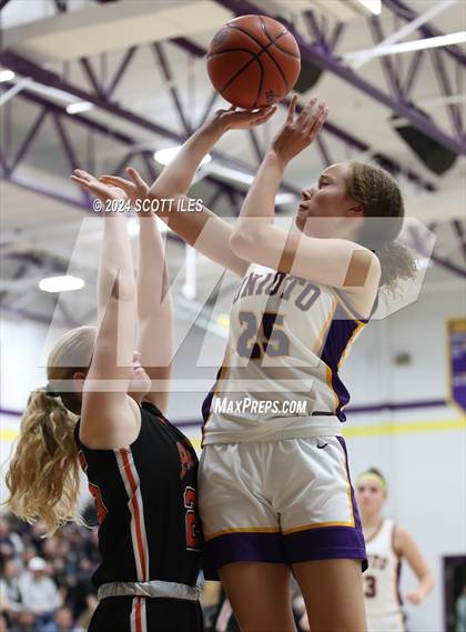 Thumbnail 1 in Amanda-Clearcreek @ Unioto photogallery.