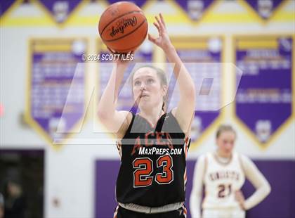 Thumbnail 3 in Amanda-Clearcreek @ Unioto photogallery.