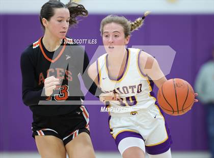 Thumbnail 1 in Amanda-Clearcreek @ Unioto photogallery.