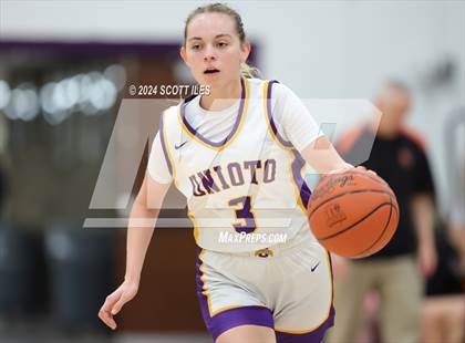 Thumbnail 1 in Amanda-Clearcreek @ Unioto photogallery.