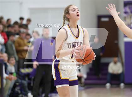 Thumbnail 2 in Amanda-Clearcreek @ Unioto photogallery.