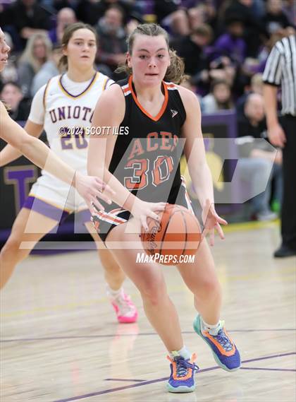 Thumbnail 1 in Amanda-Clearcreek @ Unioto photogallery.