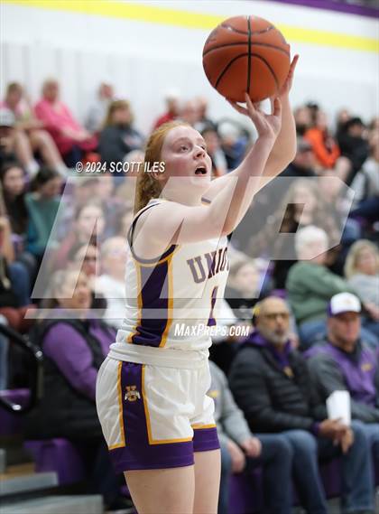 Thumbnail 3 in Amanda-Clearcreek @ Unioto photogallery.