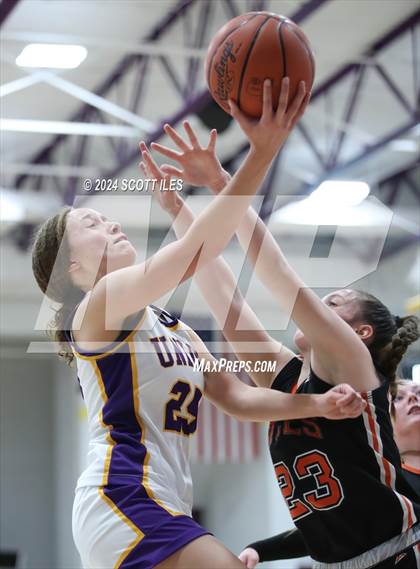 Thumbnail 2 in Amanda-Clearcreek @ Unioto photogallery.