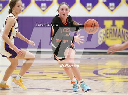 Thumbnail 3 in Amanda-Clearcreek @ Unioto photogallery.