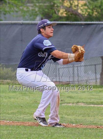 Thumbnail 1 in Saugus @ Canyon photogallery.