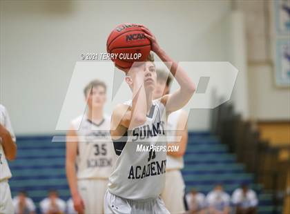 Thumbnail 2 in Bear River vs. Summit Academy (Eagle Holiday Shootout) photogallery.