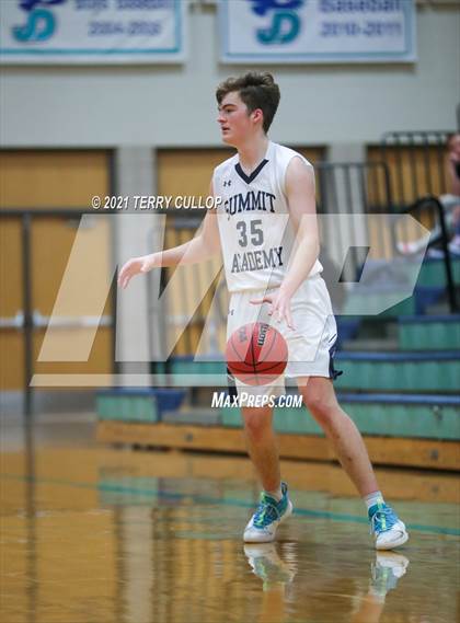 Thumbnail 3 in Bear River vs. Summit Academy (Eagle Holiday Shootout) photogallery.