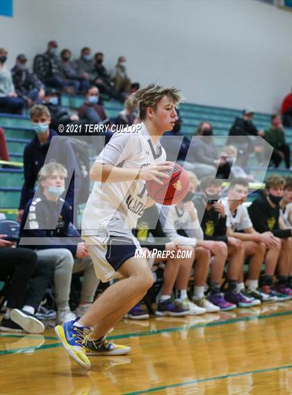 Thumbnail 3 in Bear River vs. Summit Academy (Eagle Holiday Shootout) photogallery.