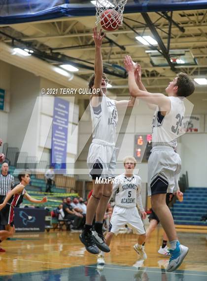 Thumbnail 2 in Bear River vs. Summit Academy (Eagle Holiday Shootout) photogallery.
