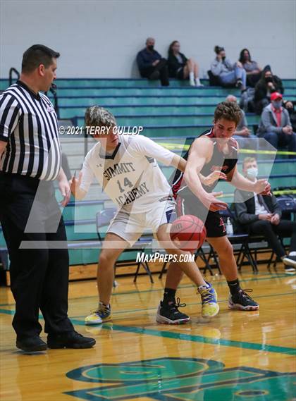 Thumbnail 1 in Bear River vs. Summit Academy (Eagle Holiday Shootout) photogallery.