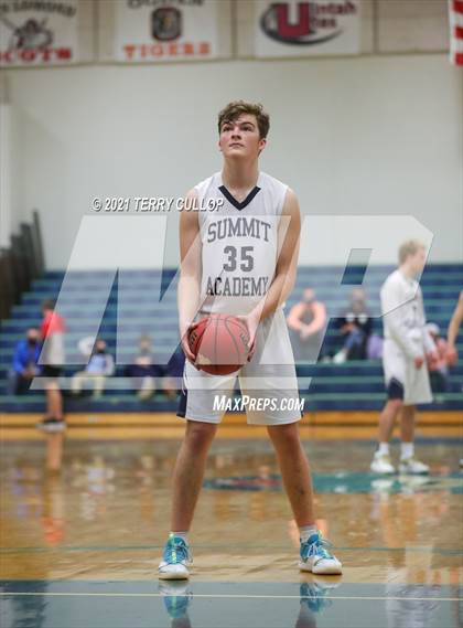 Thumbnail 1 in Bear River vs. Summit Academy (Eagle Holiday Shootout) photogallery.