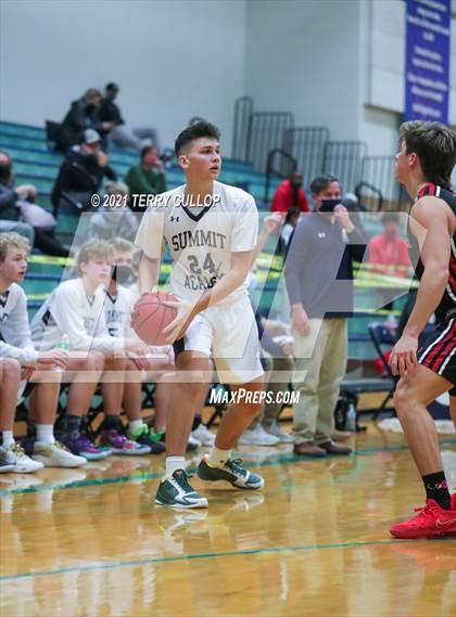 Thumbnail 2 in Bear River vs. Summit Academy (Eagle Holiday Shootout) photogallery.