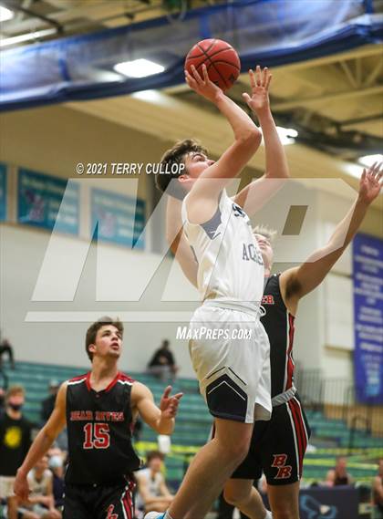 Thumbnail 3 in Bear River vs. Summit Academy (Eagle Holiday Shootout) photogallery.