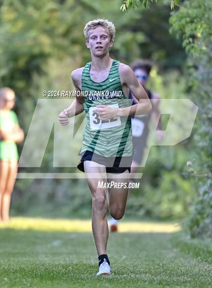 Thumbnail 1 in Delaware County Meet photogallery.