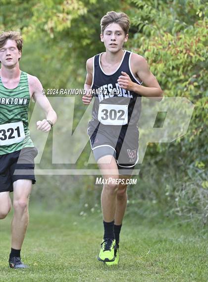 Thumbnail 1 in Delaware County Meet photogallery.