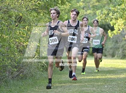 Thumbnail 3 in Delaware County Meet photogallery.