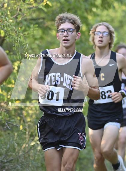 Thumbnail 1 in Delaware County Meet photogallery.