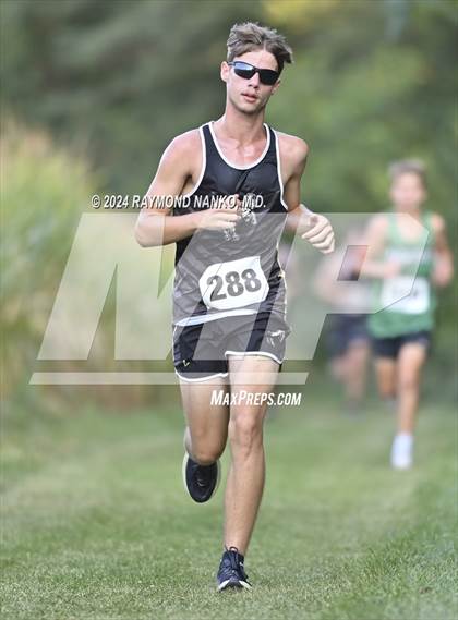 Thumbnail 2 in Delaware County Meet photogallery.