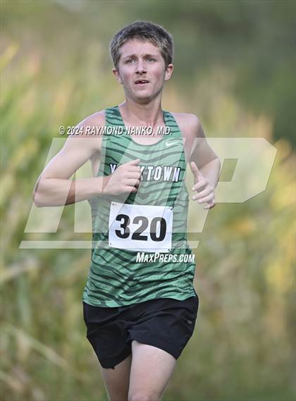 Thumbnail 1 in Delaware County Meet photogallery.