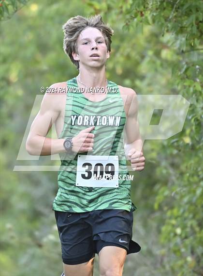 Thumbnail 3 in Delaware County Meet photogallery.