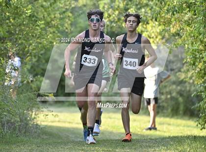 Thumbnail 1 in Delaware County Meet photogallery.