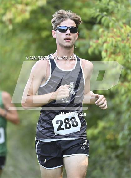 Thumbnail 2 in Delaware County Meet photogallery.
